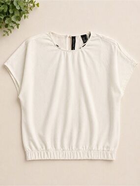 Mango MNG Collection White Textured Top | Minimal Capsule Wardrobe | Size S